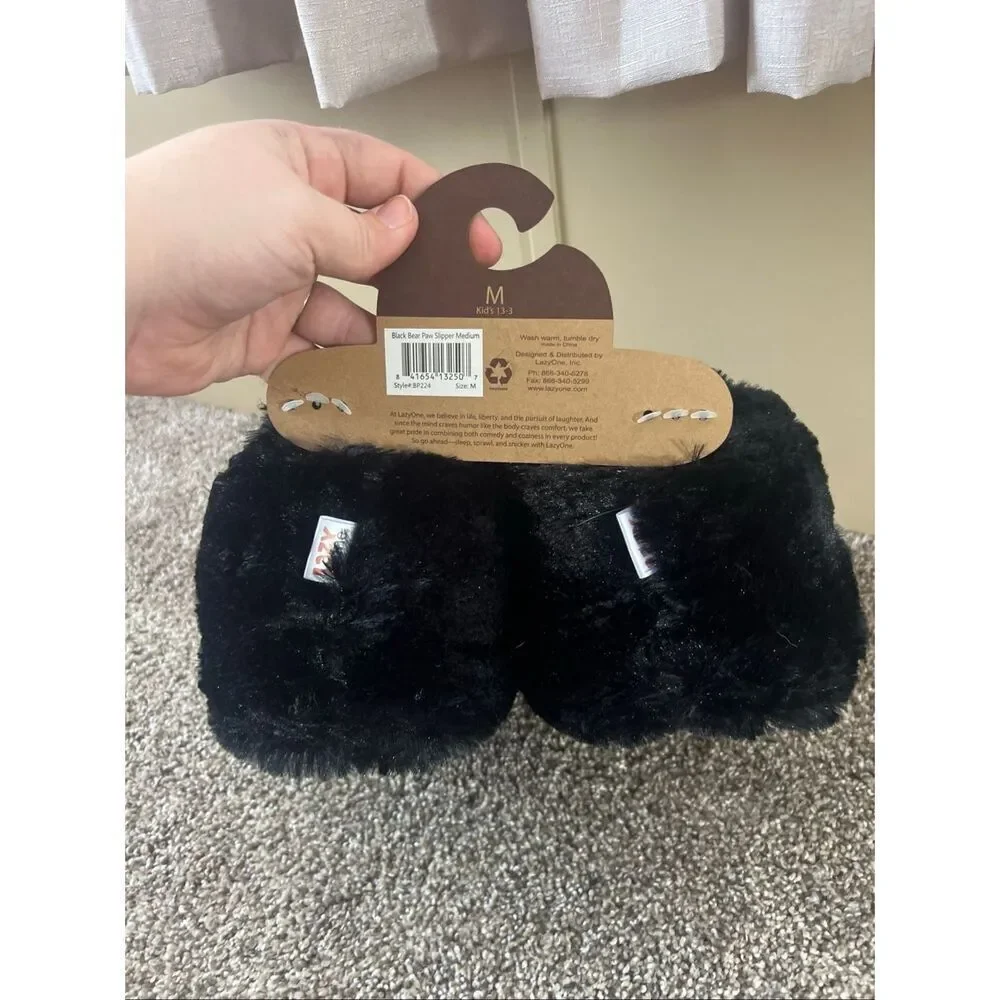Lazy One Black Bear Paw Slippers Kids Size Medium (13-3) NEW